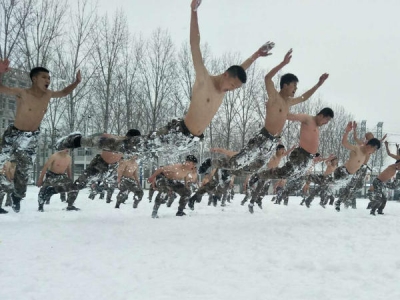 ����ȫ��������������(du��)�T��ѩ�гಲӖ(x��n)��