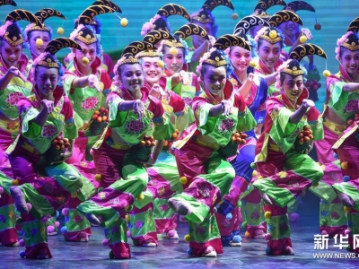 ���ߌú��{�ɰ������赸�����A¡���_Ļ