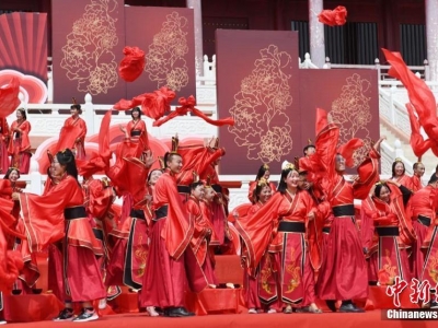 �m���^(q��)70�������e�Нh�Ƽ��w��Y