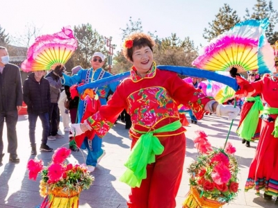 ���ͺ��أ������[������ͣ