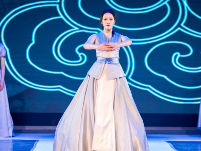 ���ͺ��أ�У�@�Ųʕr(sh��)�b��