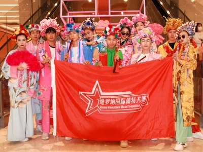 �������nŮ����(d��ng)�S�_�{���Hģ�ش�ِײ�ϕr����Ȧ